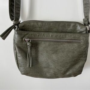 Bueno Soft Leather Olive Green Crossbody Purse with adjustable strap